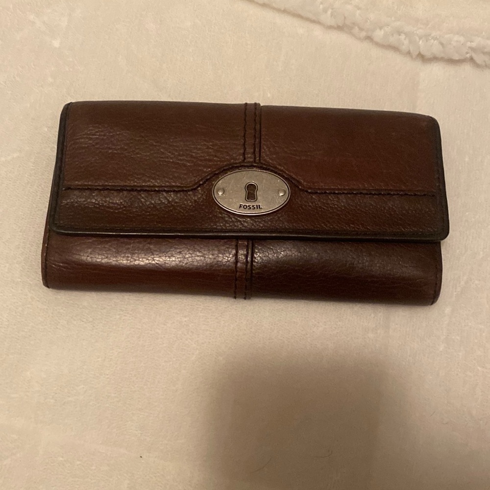 Fossil wallet